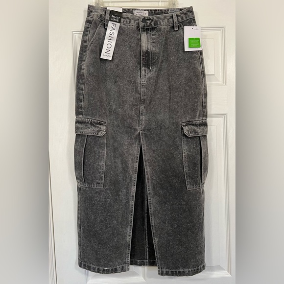 Love, Fire Dresses & Skirts - LOVE, FIRE Retro Front Slit Cargo Jean Denim Maxi Skirt Black Acid Wash Size 7